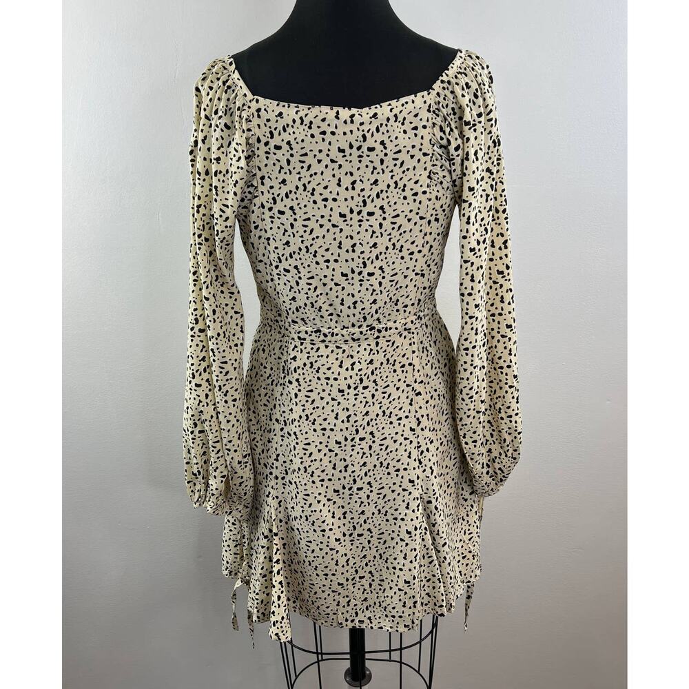 NWT Rue Stiic Long Sleeve Priscilla Bellagio Casual Mini Dress Beige Black M NEW - Picture 7 of 10